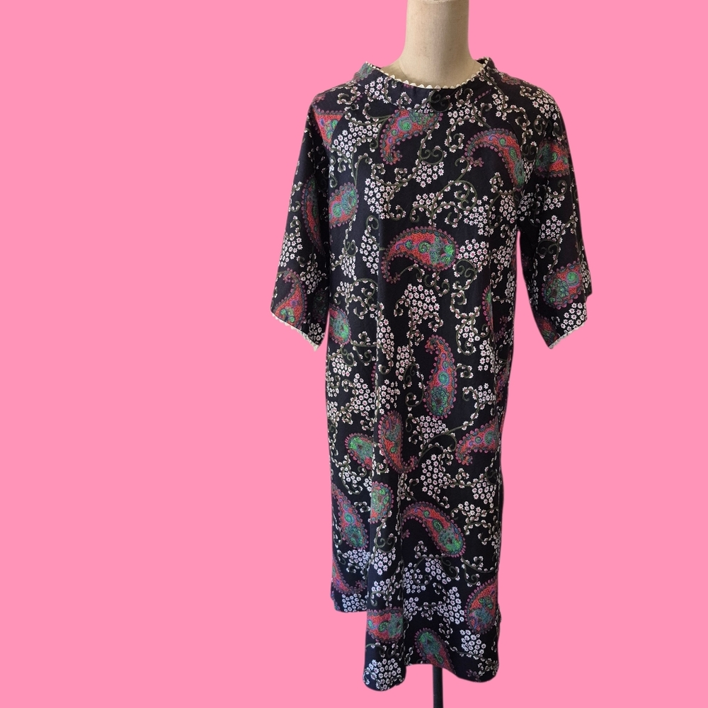 Vintage 60s Black Paisley Print Cotton Dress Small